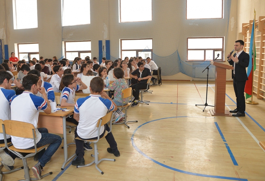 İntellektual oyun üzrə regional məktəb çempionatının qalibləri mükafatlandırılıb