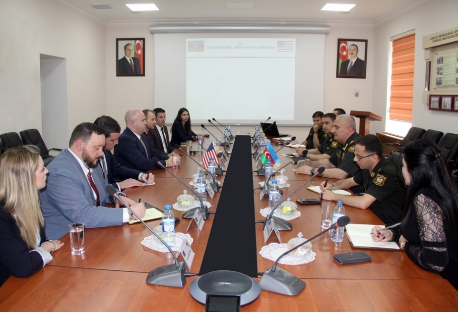 Əfqanıstanda və İraqda keçirilən əməliyyatlarda iştirak etmiş Azərbaycan Ordusunun hərbi qulluqçuları ilə görüş təşkil olunub