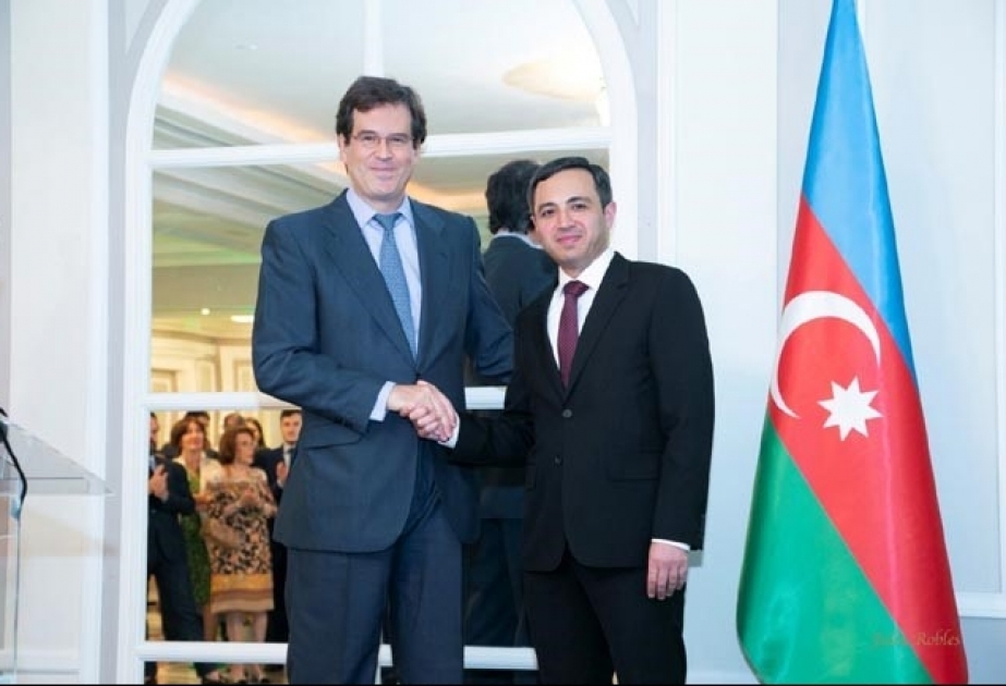 La Embajada de Azerbaiyán en España conmemora su fiesta nacional