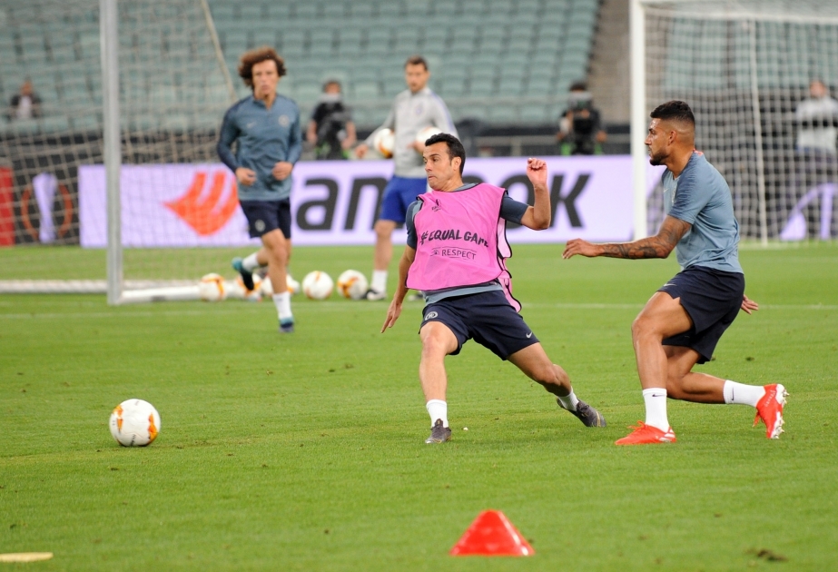 Chelsea se entrena en el Estadio Olímpico de Bakú