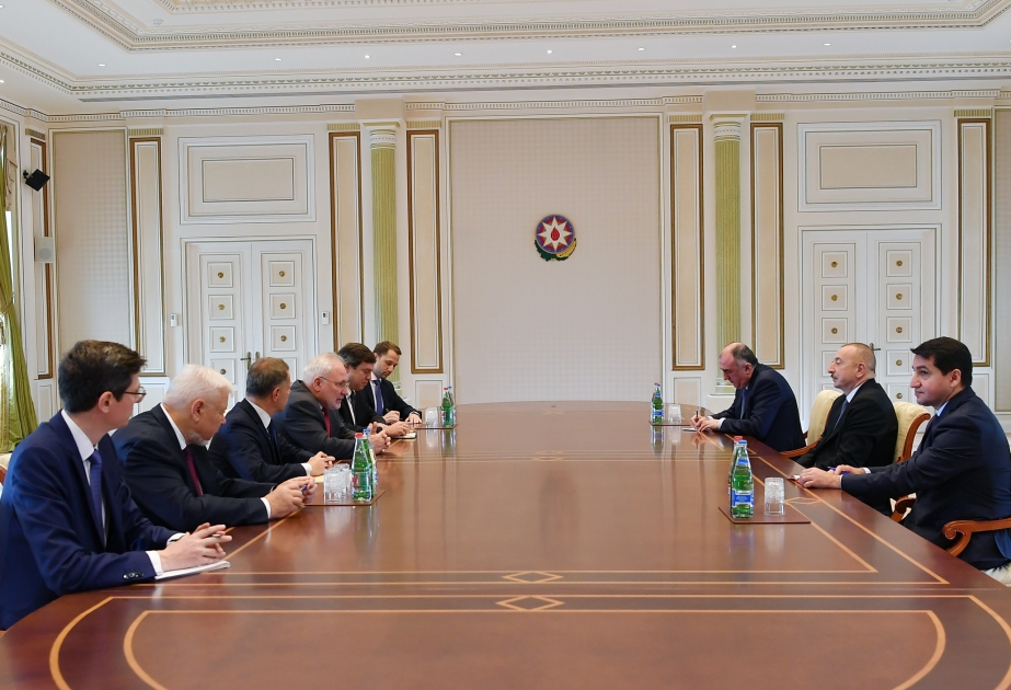 Prezident İlham Əliyev ATƏT-in Minsk qrupunun həmsədrlərini qəbul edib  YENİLƏNİB VİDEO