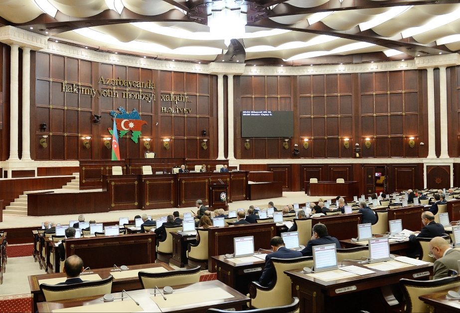 Milli Məclisin növbəti plenar iclası keçirilib