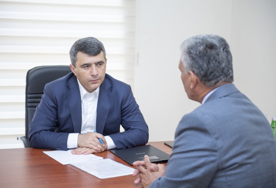 Kənd təsərrüfatı naziri Lənkəranda vətəndaşlarla görüşüb