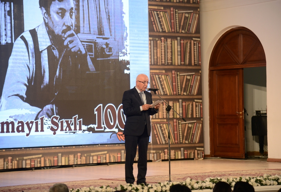 Filarmoniyada Xalq yazıçısı İsmayıl Şıxlının 100 illiyinə həsr edilmiş tədbir keçirilib