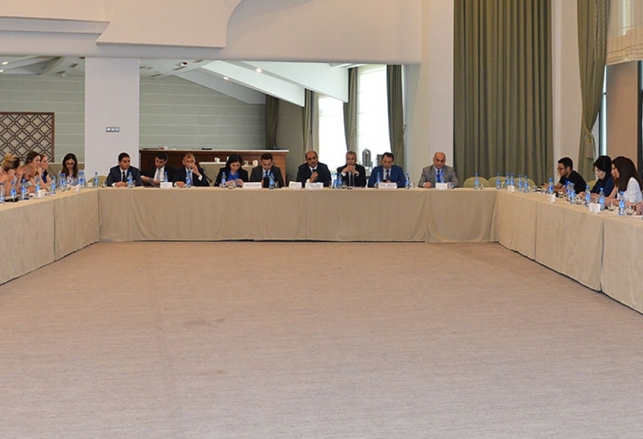 Təhsil Nazirliyinin jurnalistlər üçün təlimi davam edir
