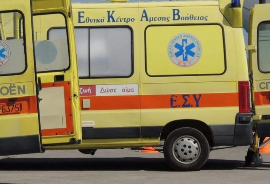 Yunanıstanın cənubunda məhbusları daşıyan avtobus aşıb