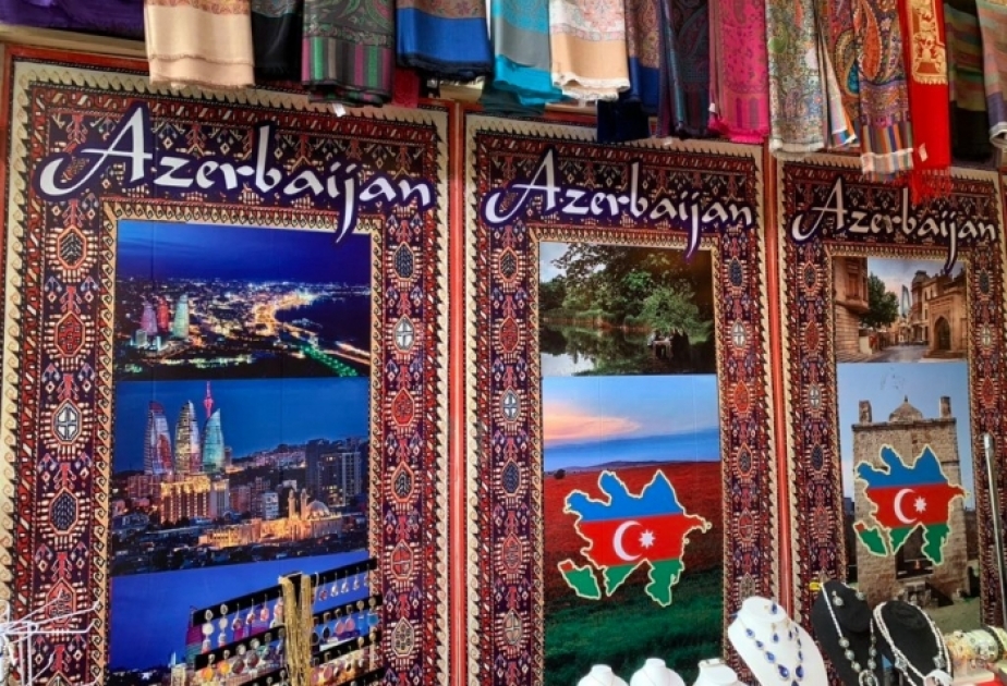 Azerbaiyán está presente en la Feria de las Culturas Amigas