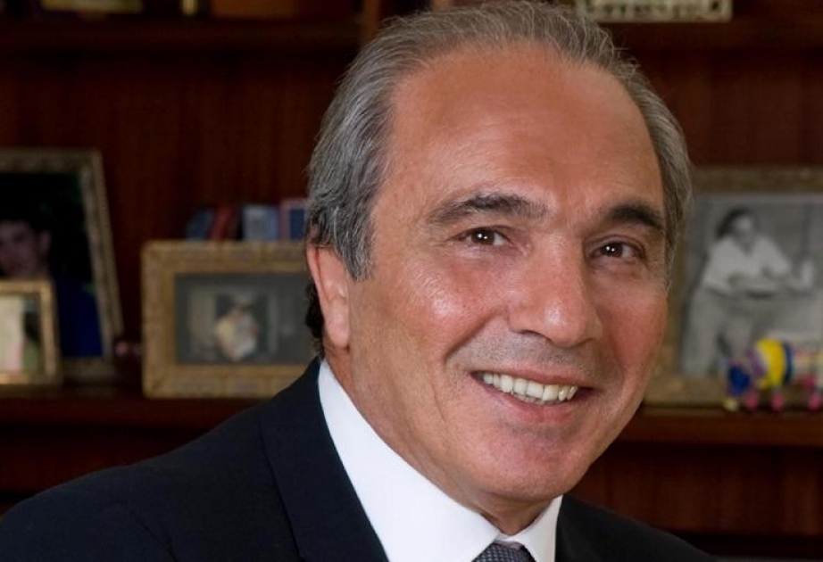 Amerikalı iş adamı “Fiorentina” futbol klubunu almağa hazırlaşır