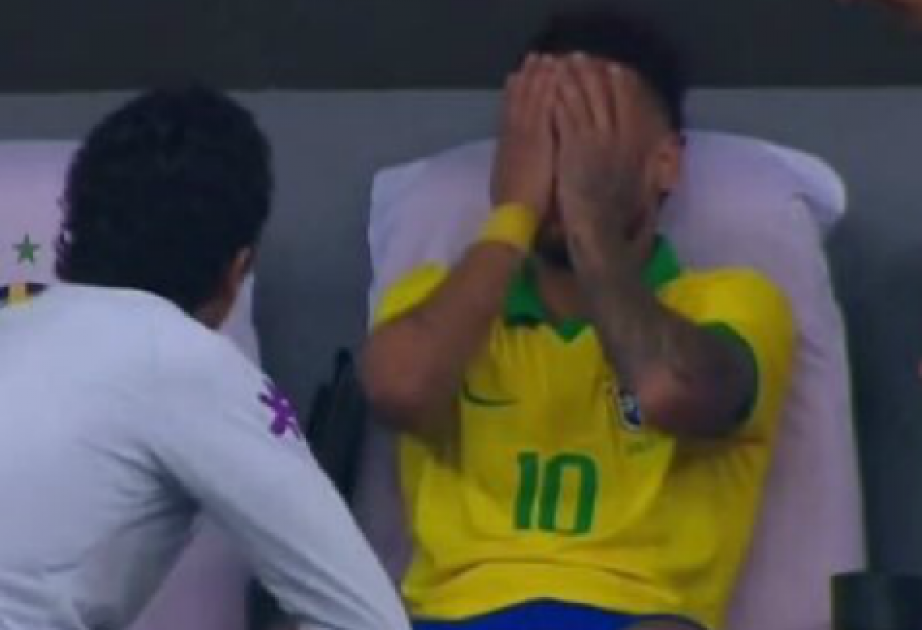 Неймар получил травму в матче за сборную Бразилии и заплакал
