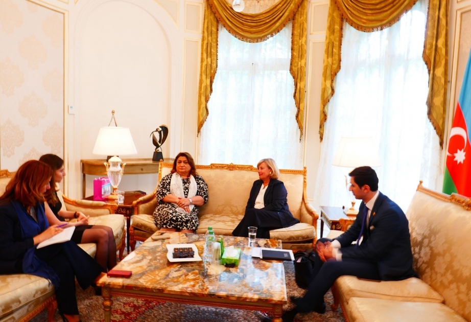 Debate sobre proyectos conjuntos entre Azerbaiyán y la UNESCO en el ámbito de la igualdad entre géneros