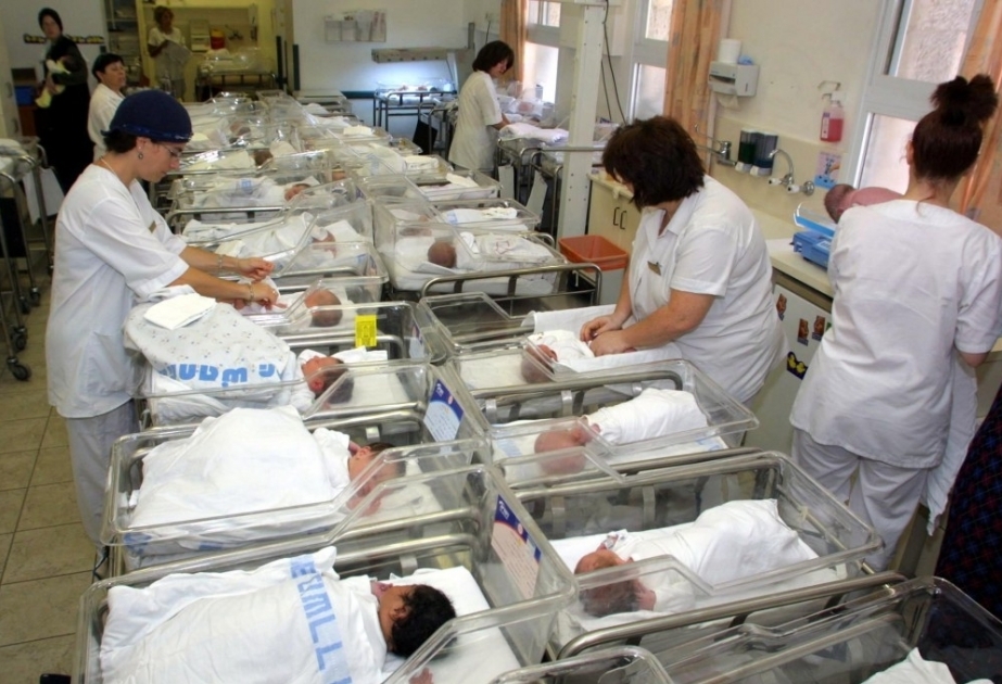 Number of newborns in Japan fell to record low while population dropped faster than ever in 2018