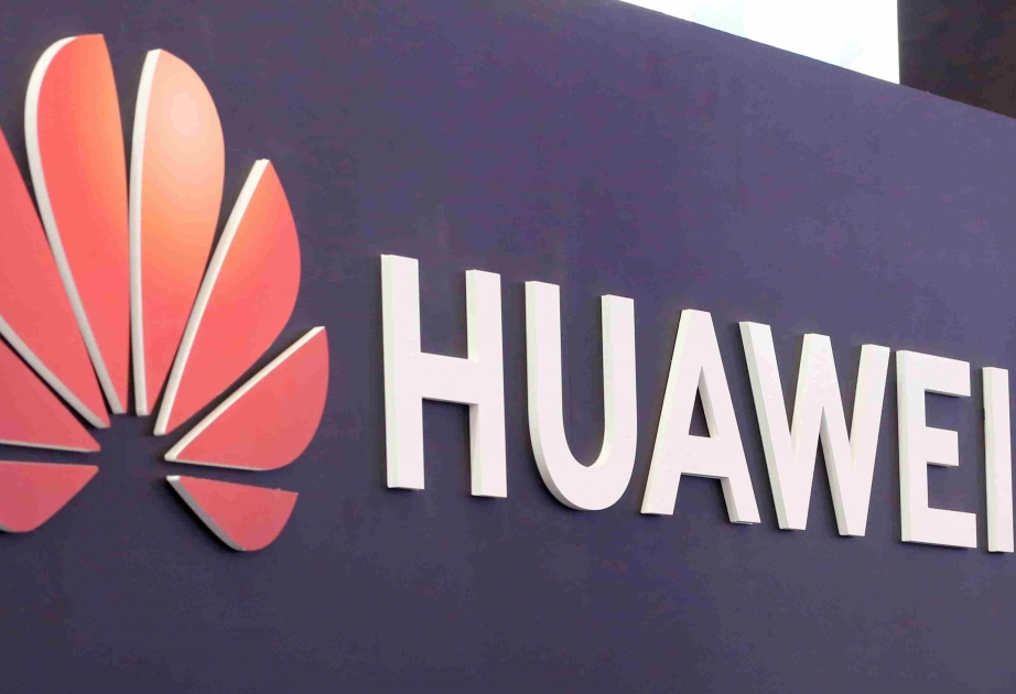 "Huawei" 5G xidmətləri üçün 100 mindən çox baza stansiyası satıb