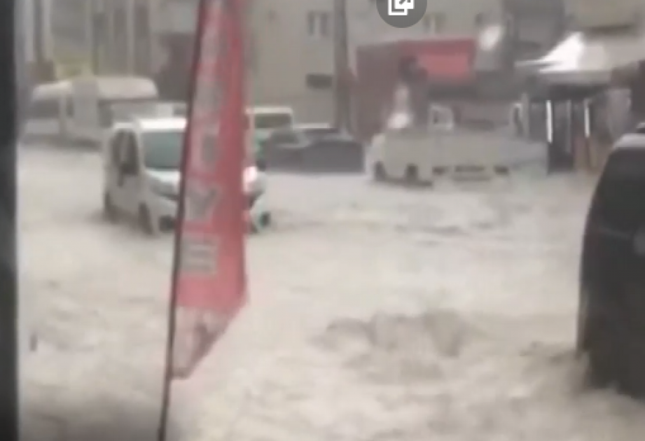 Sel və daşqın Ankarada problemlər yaradıb