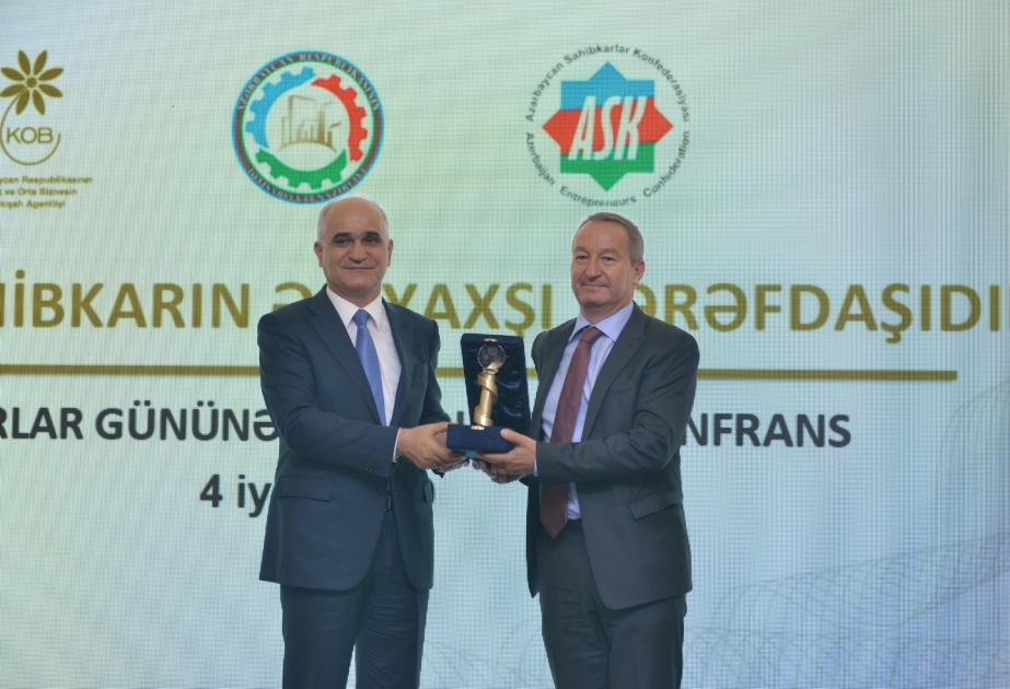 ®  İqtisadiyyat Nazirliyi “Bakcell”i mükafatlandırdı