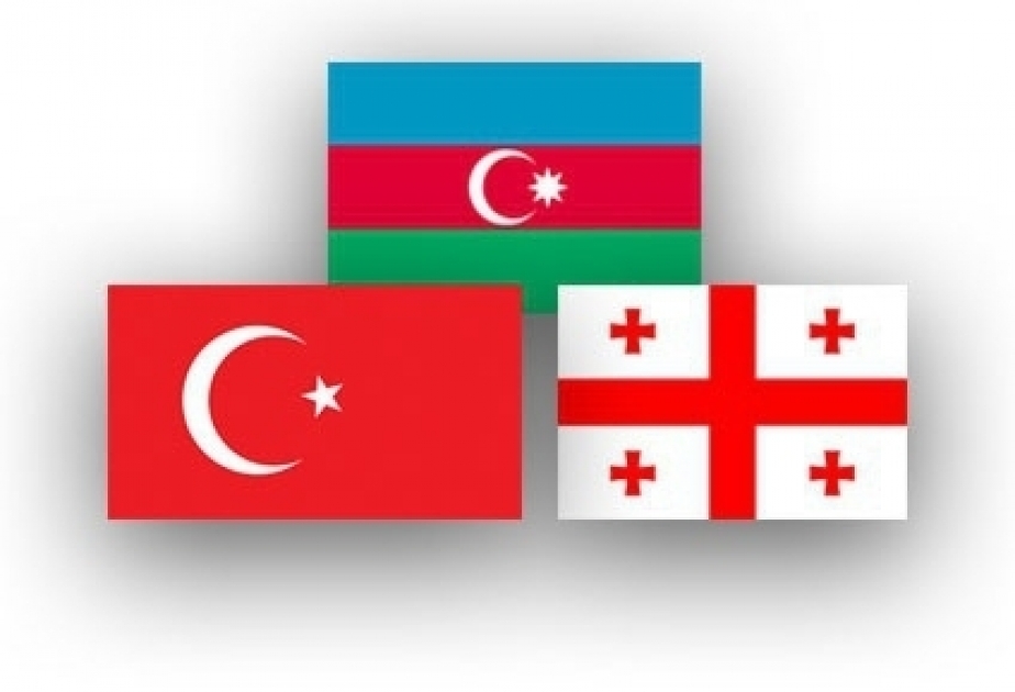 Reunión tripartita de ministros de Defensa de Azerbaiyán, Turquía y Georgia en Gabala