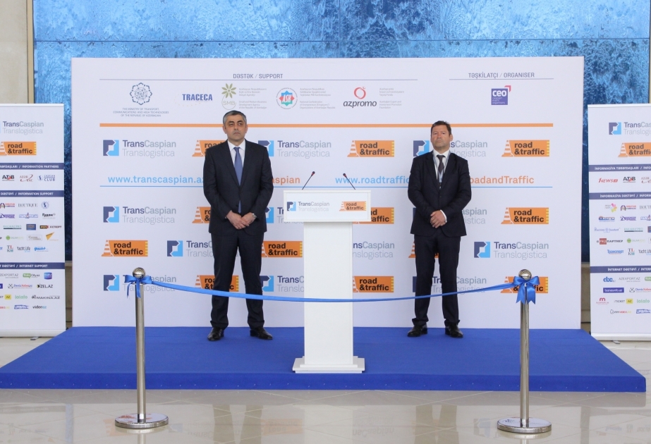 Exposiciones de transporte "TransCaspian" y "Road & Traffic" en Bakú