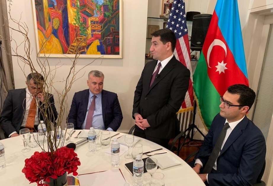 Reunión con representantes de la comunidad azerbaiyana de EE.UU. celebrada en Washington