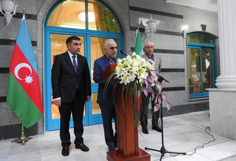 Tehranda Azərbaycanın Respublika Gününə və diplomatik xidmət orqanlarının 100 illik yubileyinə həsr olunmuş rəsmi qəbul keçirilib VİDEO