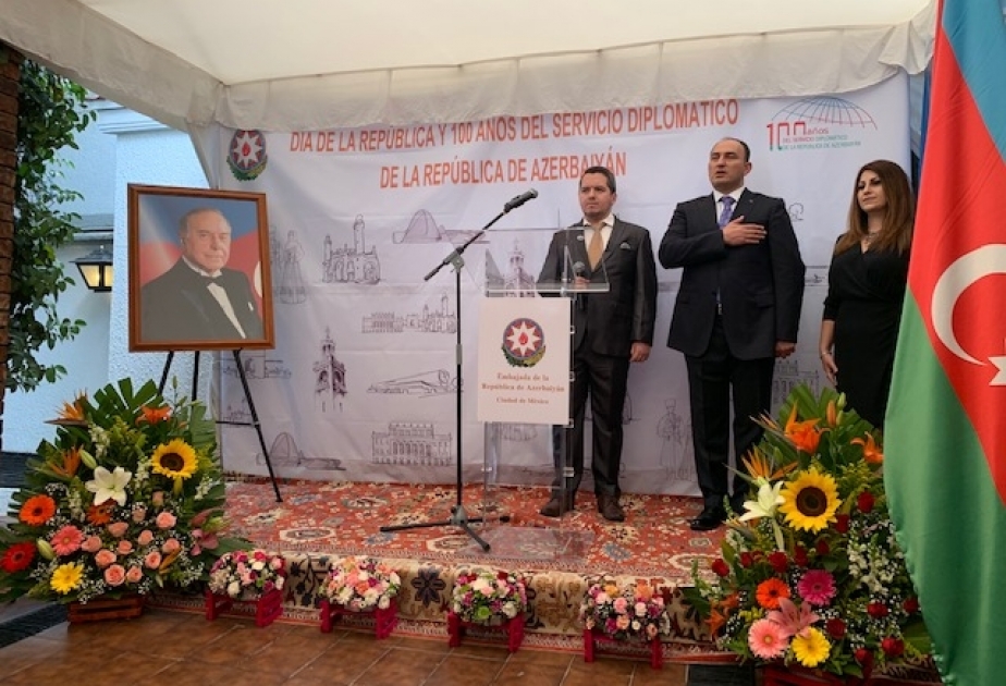 Respublika Günü və Azərbaycanın diplomatik xidmət orqanlarının 100 illiyi Meksikada da qeyd olunub VİDEO