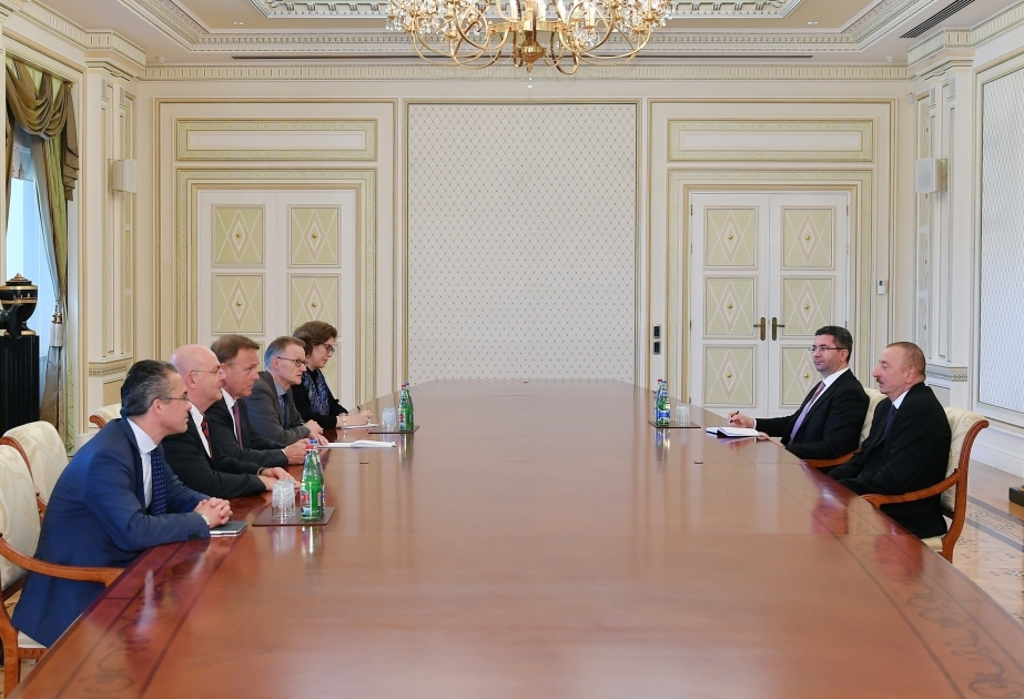 Ilham Aliyev se reúne con Thomas Oppermann