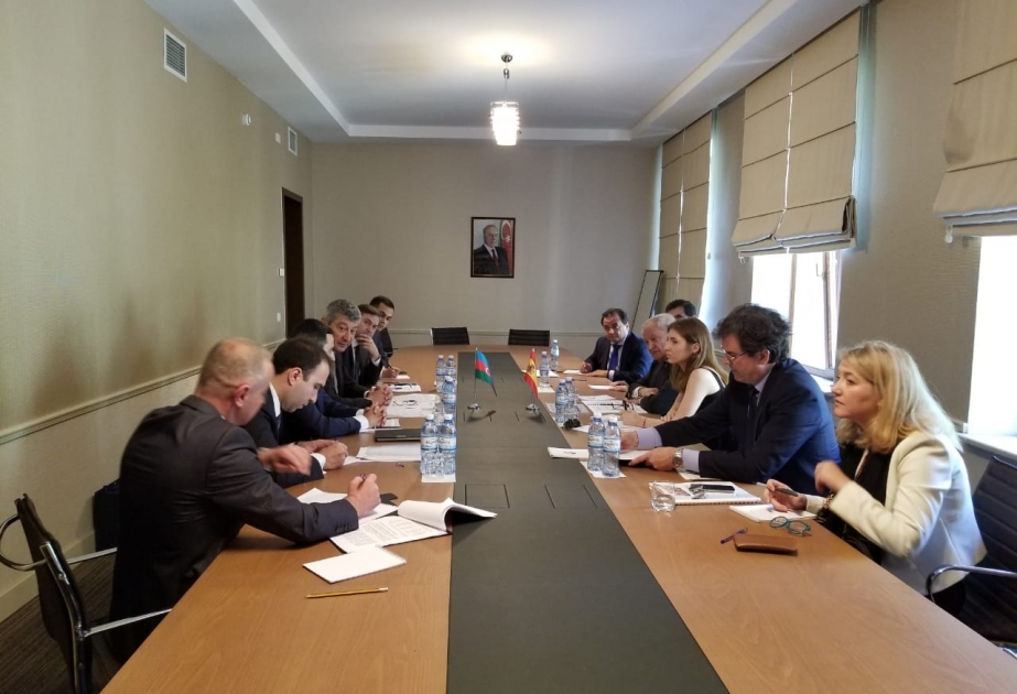 Azərbaycan və İspaniya Xarici İşlər nazirlikləri arasında siyasi məsləhətləşmələr keçirilib