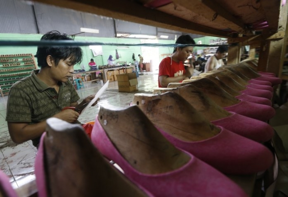 Индонезия наращивает экспорт обуви в США на фоне торговой войны между Вашингтоном и Пекином
