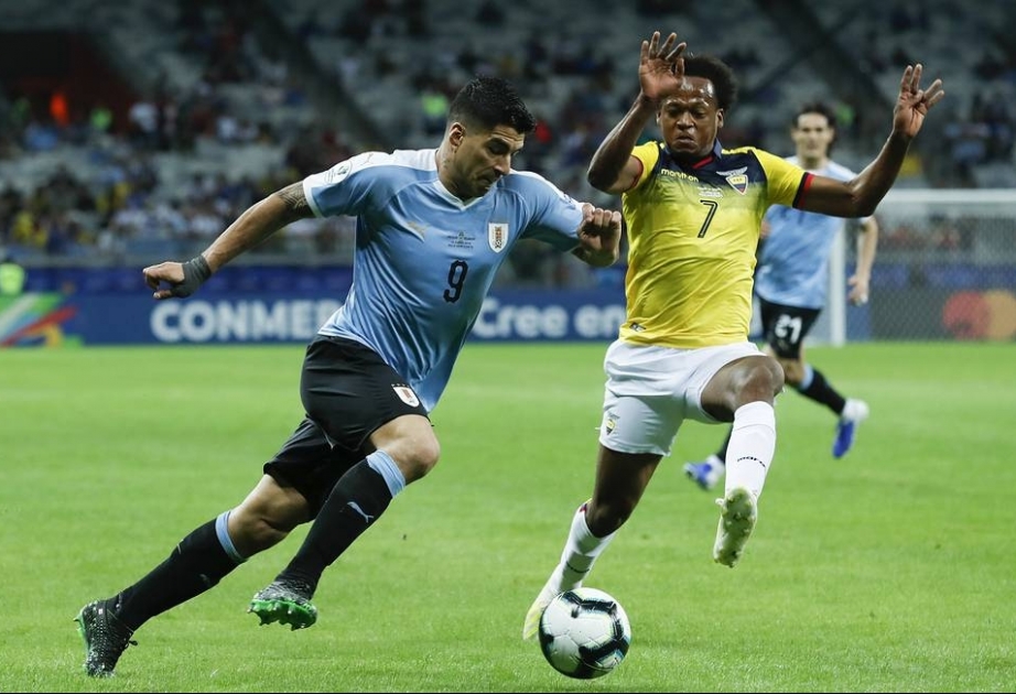 Сборная Уругвая разгромила команду Эквадора в матче Кубка Америки по футболу