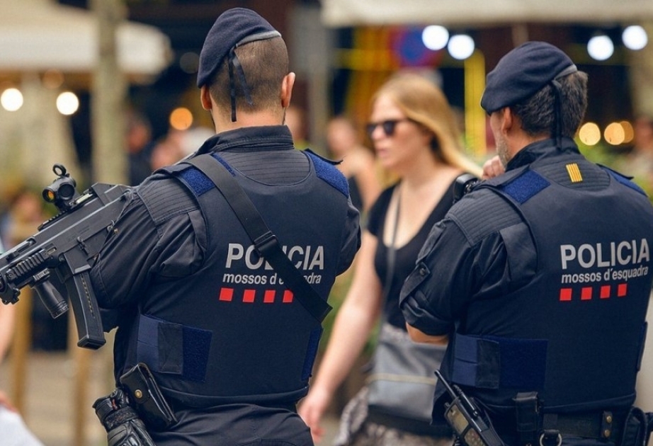 В Испании безопасность туристов обеспечат 40 тысяч полицейских