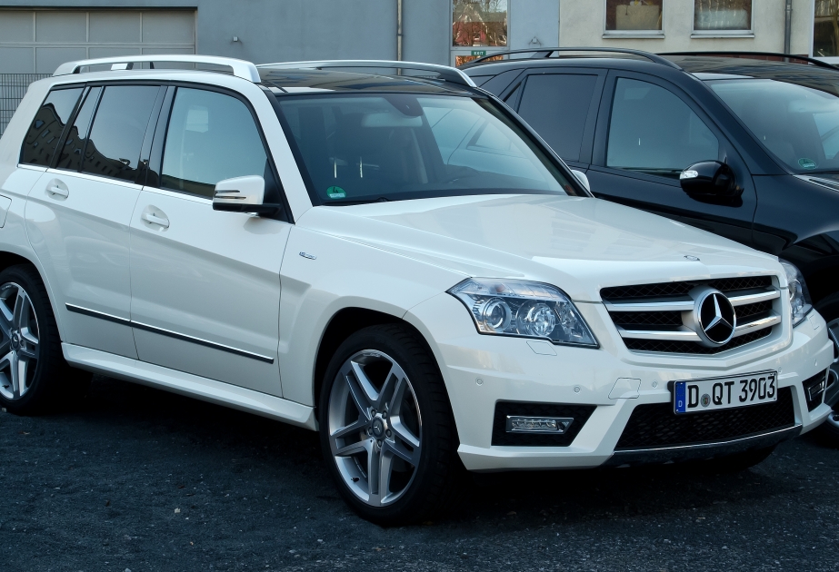 Власти ФРГ отзывают в мастерские около 60 тысяч дизельных автомобилей Mercedes