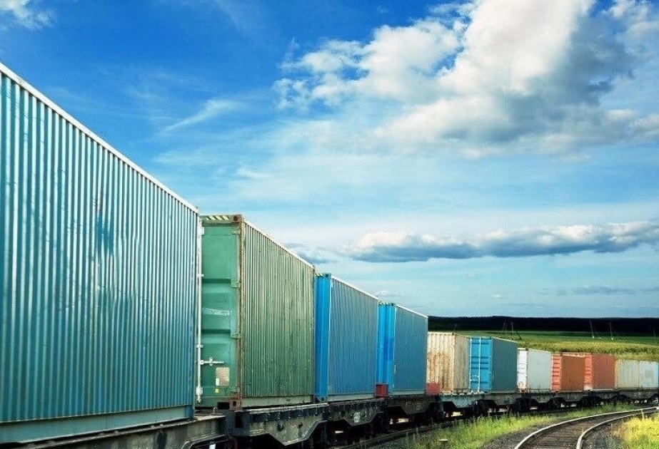 El tráfico ferroviario de mercancías Bakú-Tiflis-Kars se discute en Moscú