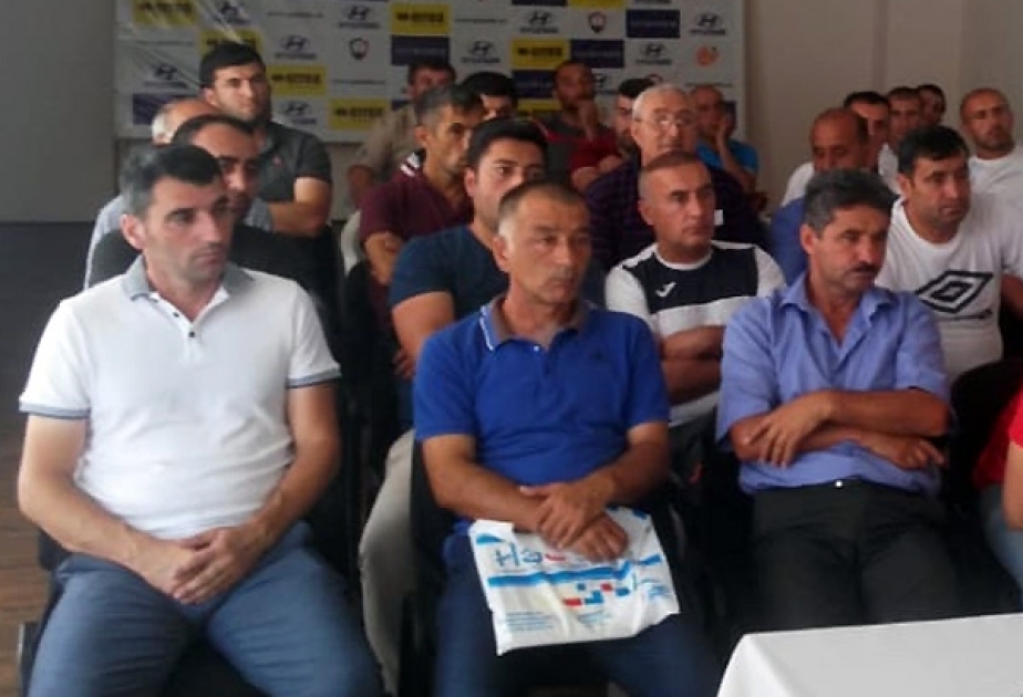 Gəncədə və Qəbələdə futzal üzrə treninqlər keçirilib