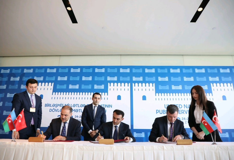 Azerbaiyán y Turquía cooperarán en los ámbitos de la administración pública y el gobierno electrónico