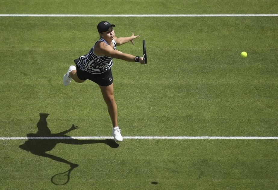 Первая ракетка мира Барти снялась с турнира WTA в Истборне из-за травмы