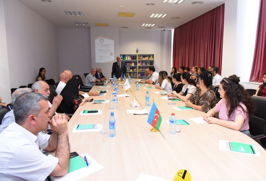 “Azərbaycan türkologiyasının bayraqdarı - Fərhad Zeynalov” mövzusunda seminar keçirilib