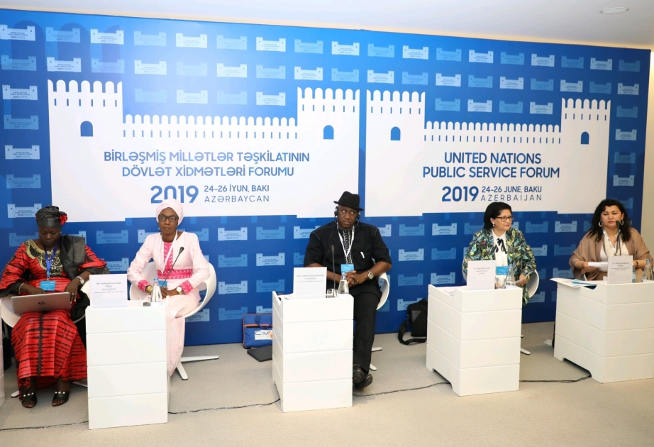 Heydar Aliyev Center hosts discussions on improving effective delivery of services at local level