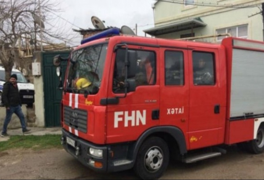 FHN: Xətai rayonunda fərdi yaşayış evlərində baş verən yanğının söndürülməsi işləri davam etdirilir