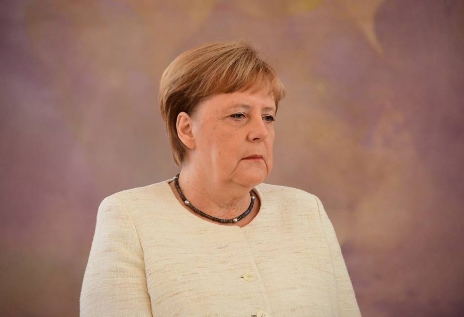 Angela Merkel rəsmi tədbir zamanı yenidən özünü pis hiss edib