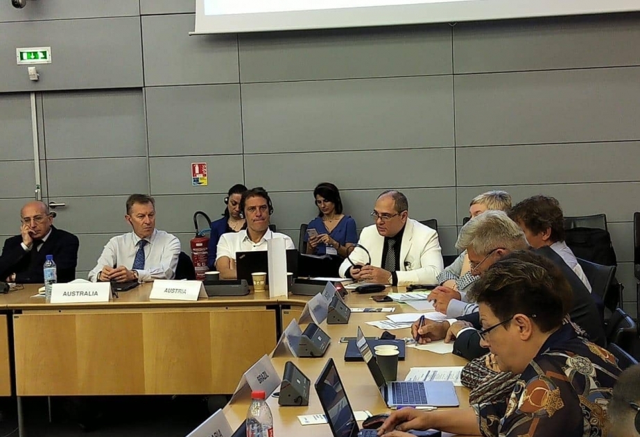 El presidente del Comité Estatal de Estadística participa en la Conferencia sobre Estadísticos Europeos celebrada en París