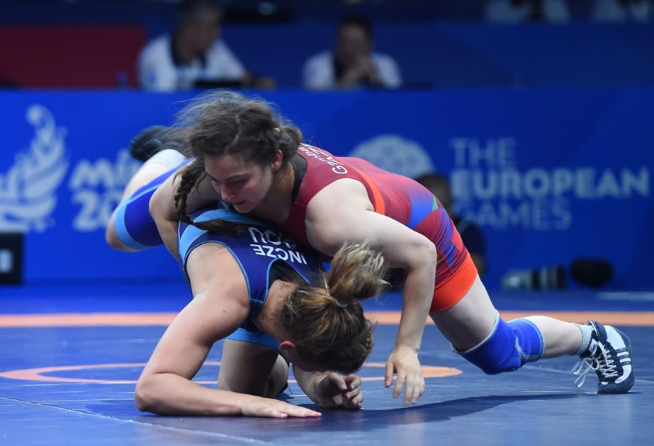 “Minsk 2019”: Elmira Qəmbərova güləş yarışlarının finalına vəsiqə qazanıb