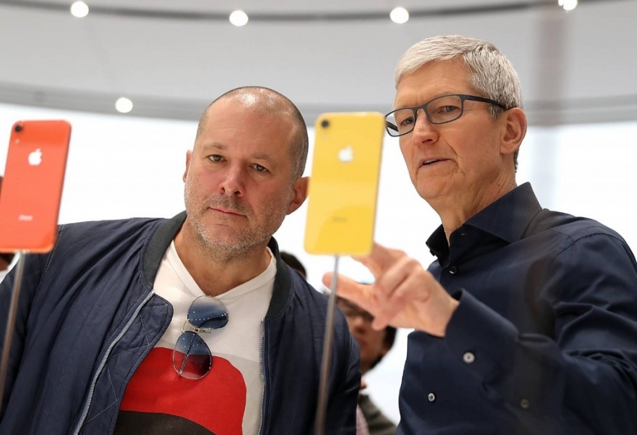 Britaniyalı dizayner Coni Ayv “Apple” şirkətindən ayrılacağını açıqlayıb