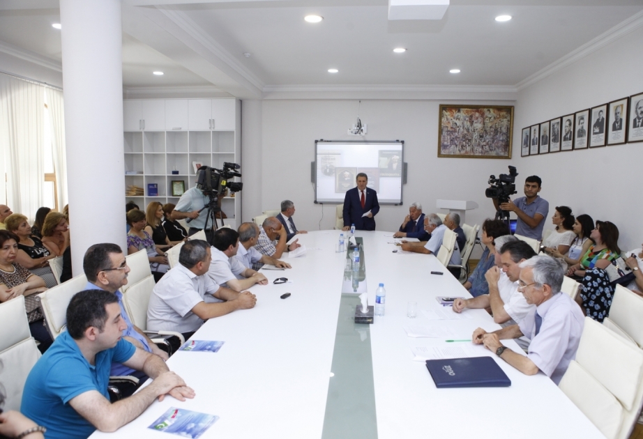Respublika elmi konfransı: İmadəddin Nəsimi və folklor