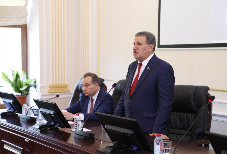 “İncəsənətdə Nəsimi obrazı” mövzusunda respublika elmi-praktik konfransı keçirilib