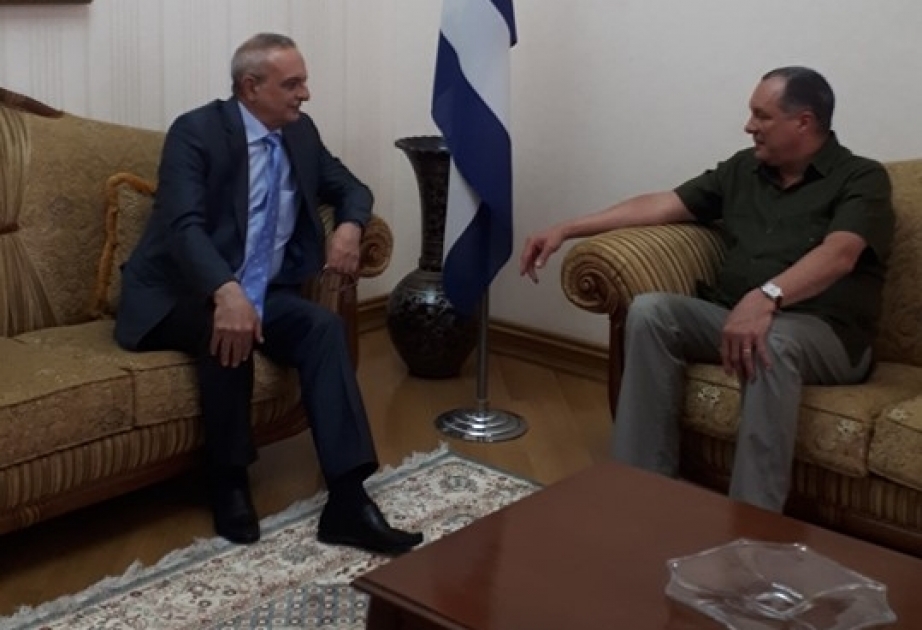 Recibe embajador cubano en Bakú a nuevo encargado de negocios de Azerbaiyán en La Habana