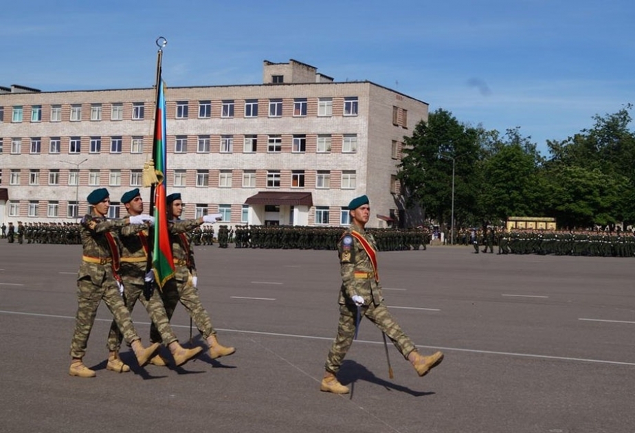 Azerbaijani servicemen to join military parade in Belarus