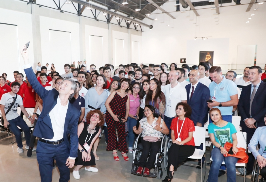 Hackathon de la inclusión organizado por primera vez en Azerbaiyán
