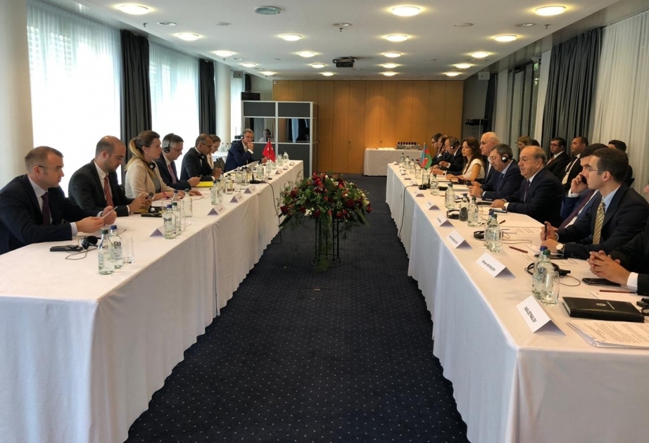 Ministro: El comercio entre Azerbaiyán y Suiza crece casi 9 veces