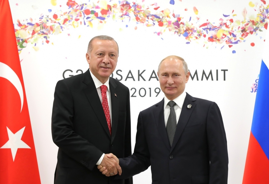 Erdogan, Putin meet on sidelines of G20