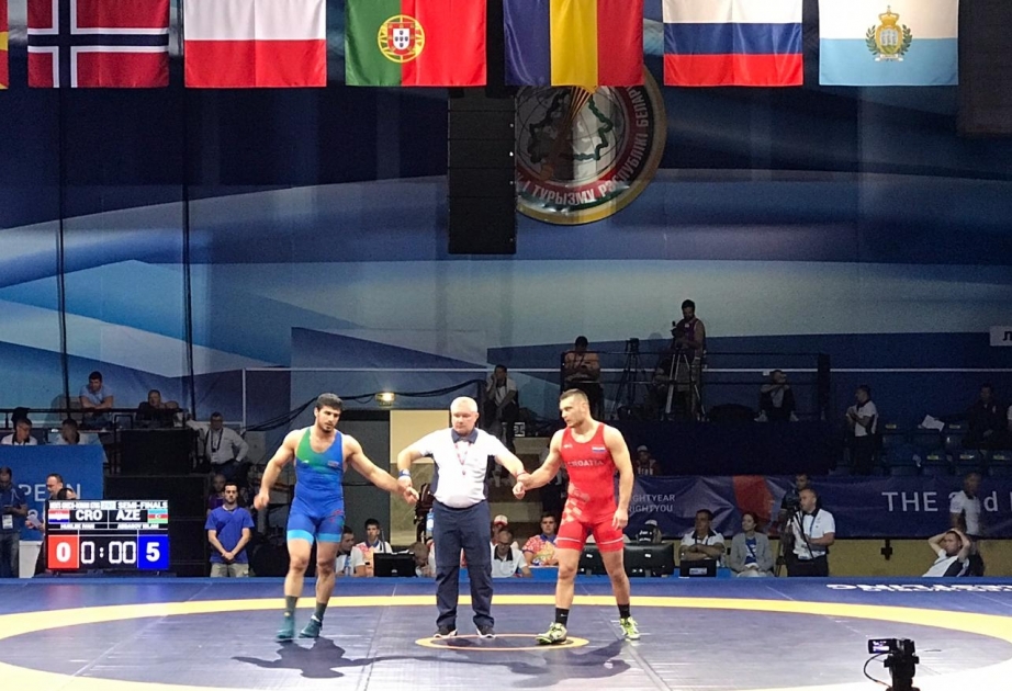 Yunan-Roma güləşçimiz İslam Abbasov “Minsk 2019”un yarımfinalına vəsiqə qazanıb