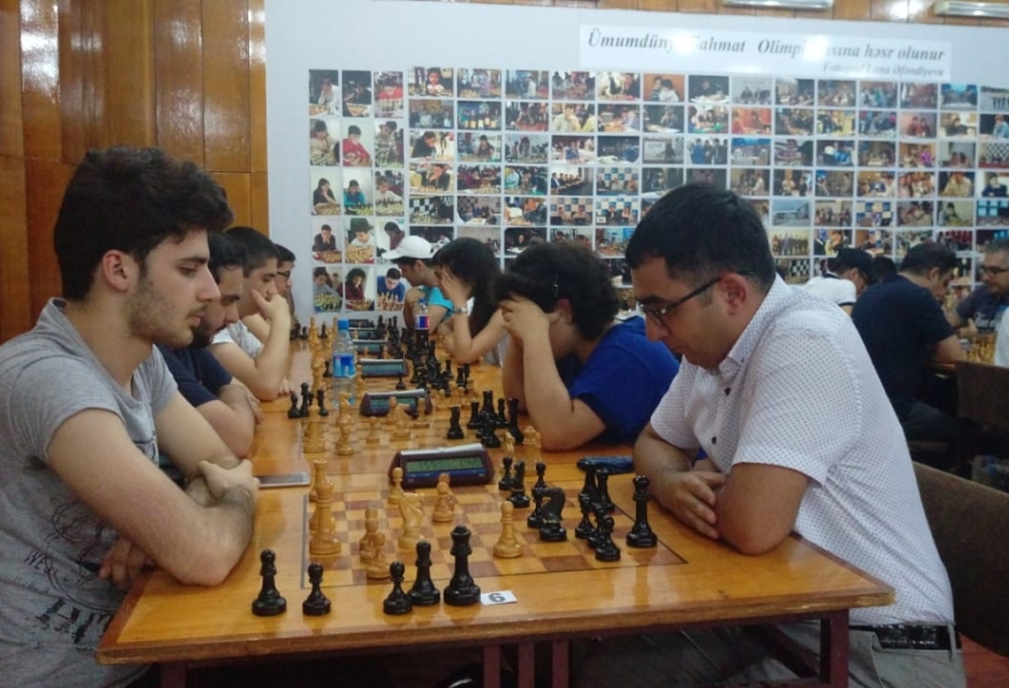 Ülvi Bacarani “Bakı yayı” beynəlxalq şahmat festivalının blitz turnirinin qalibi olub