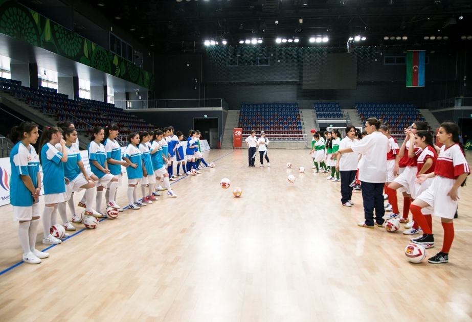 “Gender bərabərliyi və inklüzivlik”: qız futbolunun inkişafı istiqamətində layihə həyata keçirilir